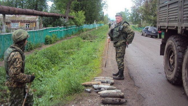 Последствия взрывов в воинской части в Башкирии