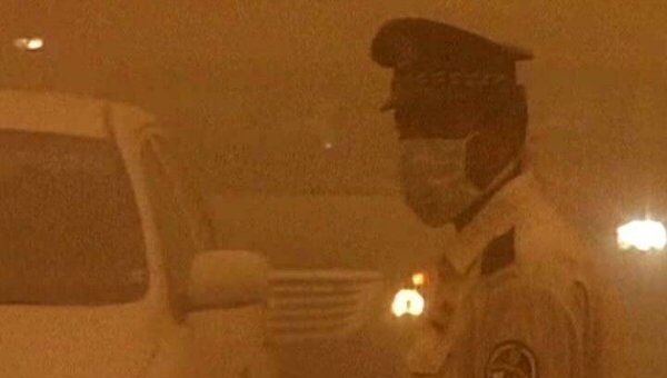 Песчаная буря вызвала автомобильный коллапс на улицах Багдада