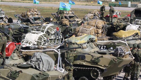 ВДВ РФ в 2013 году примут на вооружение новейший комплекс управления войсками