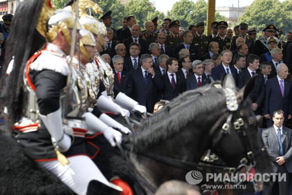 Дмитрий Медведев на торжественном параде в честь 150-летия объединения Италии