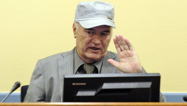 Ратко Младич в здании суда МТБЮ