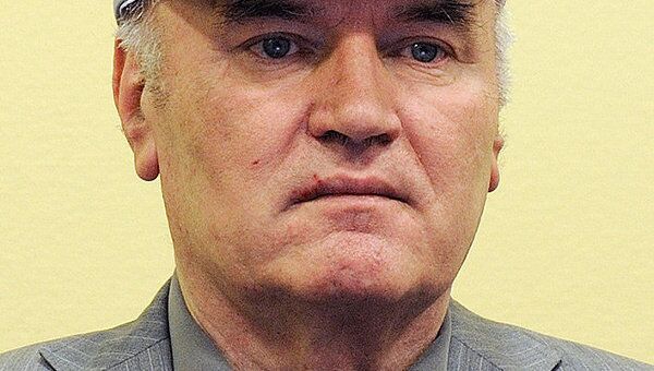 Ратко Младич в здании суда МТБЮ. Архивное фото