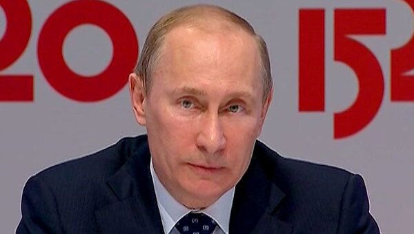 Путин пообещал россиянам дополнительные маршруты скоростных железных дорог