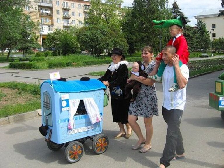 Парад детских колясок в Волгограде