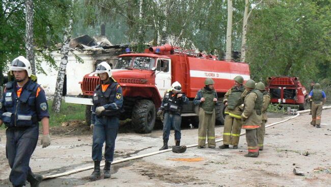 Тушение пожара на военном арсенале в Удмуртии