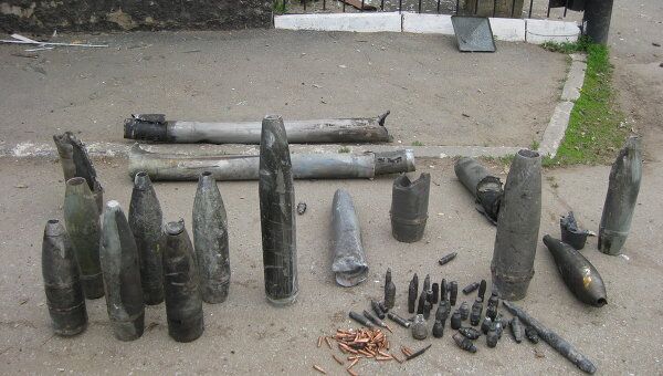 Неразорвавшиеся снаряды в воинской части села Пугачево в Удмуртии
