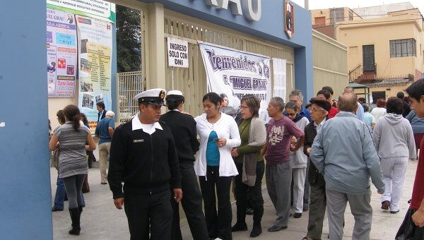 Избирательный участок в Лиме, Перу