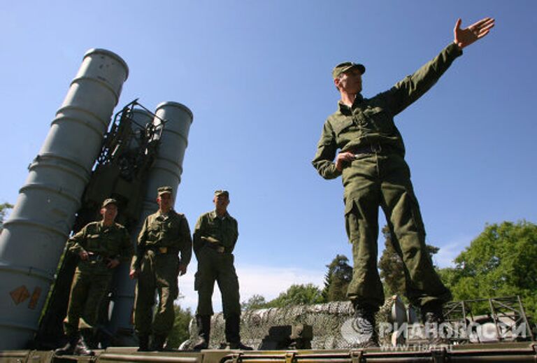 Соединение ПВО С-300 заступило на боевое дежурство