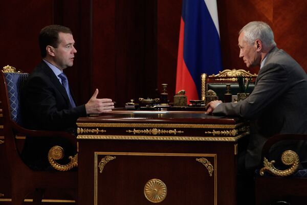 Президент РФ Д.Медведев встретился с полпредом президента РФ в ПФО Г.Рапотой