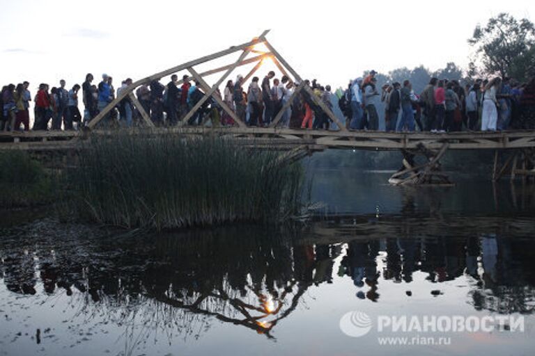 Фестиваль свободного творчества Пустые холмы в Калужской области