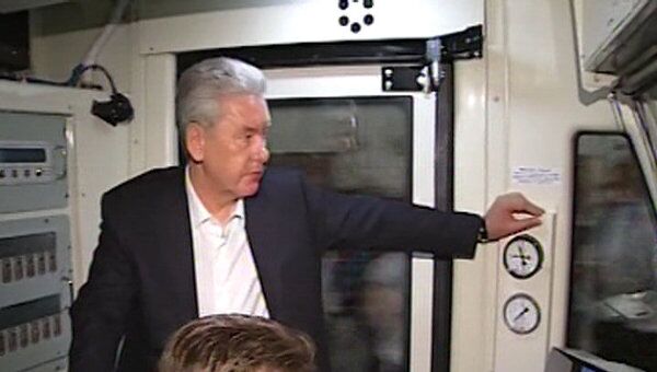 Собянин прокатился на новейшем поезде московского метро