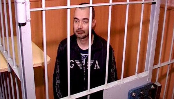Милиционеры задержали киллера, убившего коммерсанта за 300 тысяч рублей 