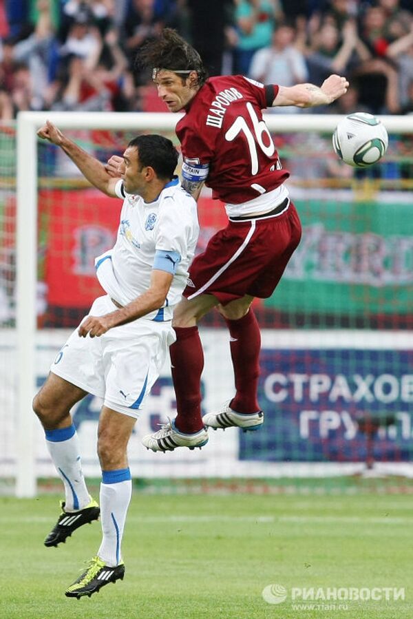 Игровой момент матча Рубин - Волга