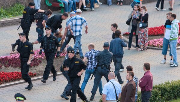 Акция белорусской оппозиции Революция через социальную сеть в Минске
