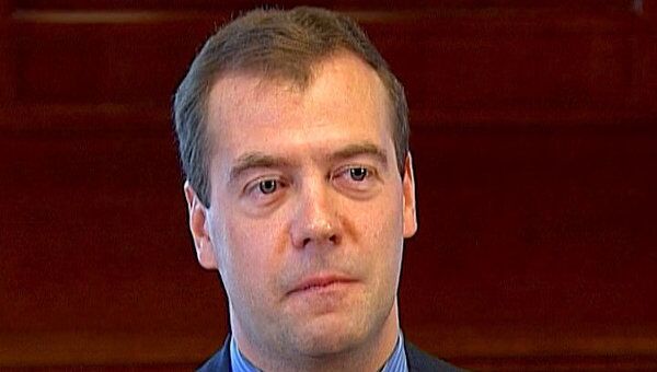 Медведев поддержал выдвижение Матвиенко в спикеры Совета Федерации
