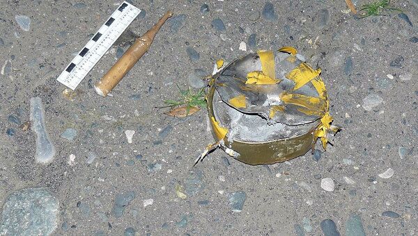 Самодельную бомбу обнаружили под автомобилем милиционера в Ингушетии 