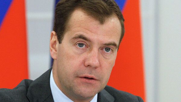 Президент России Дмитрий Медведев поручил подготовить предложения по наградам сотрудникам ФСБ. Архив