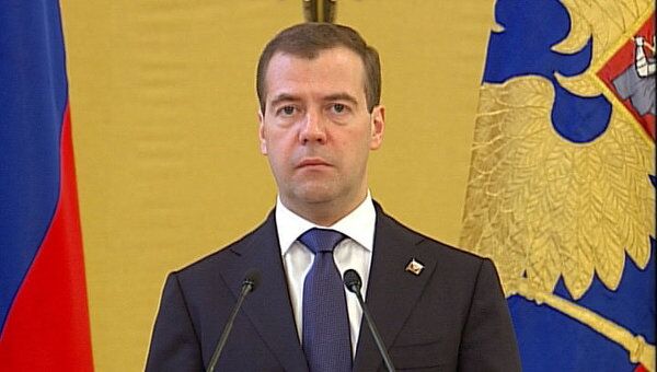 Медведев дал напутствие выпускникам российских военных вузов