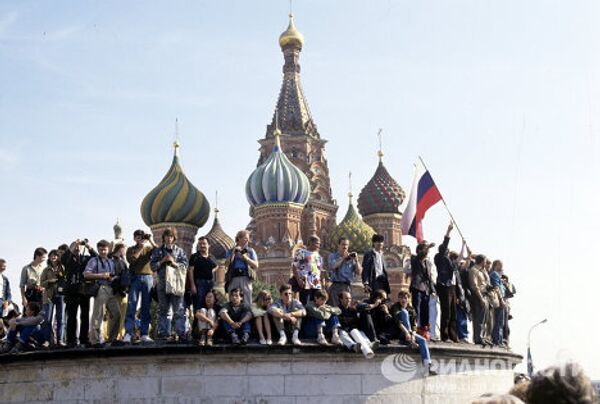 Москвичи на митинге на Красной площади