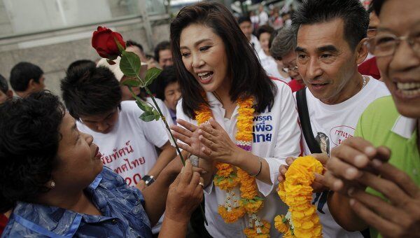 Йинглак Чинават, первая женщина, выдвинутая кандидатом на пост премьера в истории Таиланда