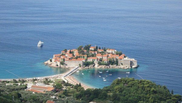 Остров Святой Стефан в Черногории