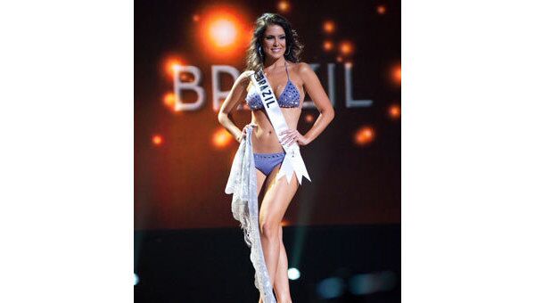 Мисс Бразилия-2010 Дебора Лима