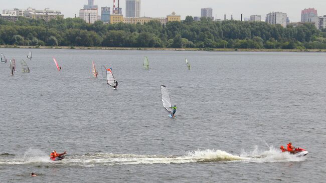 Москва-река в районе Строгино. Архив