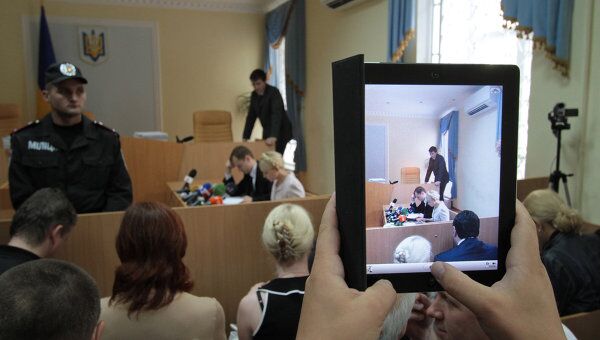 Печерский суд продолжает рассмотрение уголовного дела, возбужденного в отношении Ю.Тимошенко