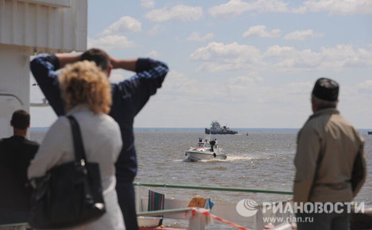 Операция на месте крушения теплохода Булгария на Волге