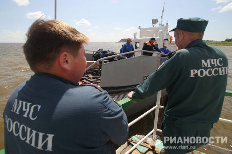 Операция на месте крушения теплохода Булгария на Волге