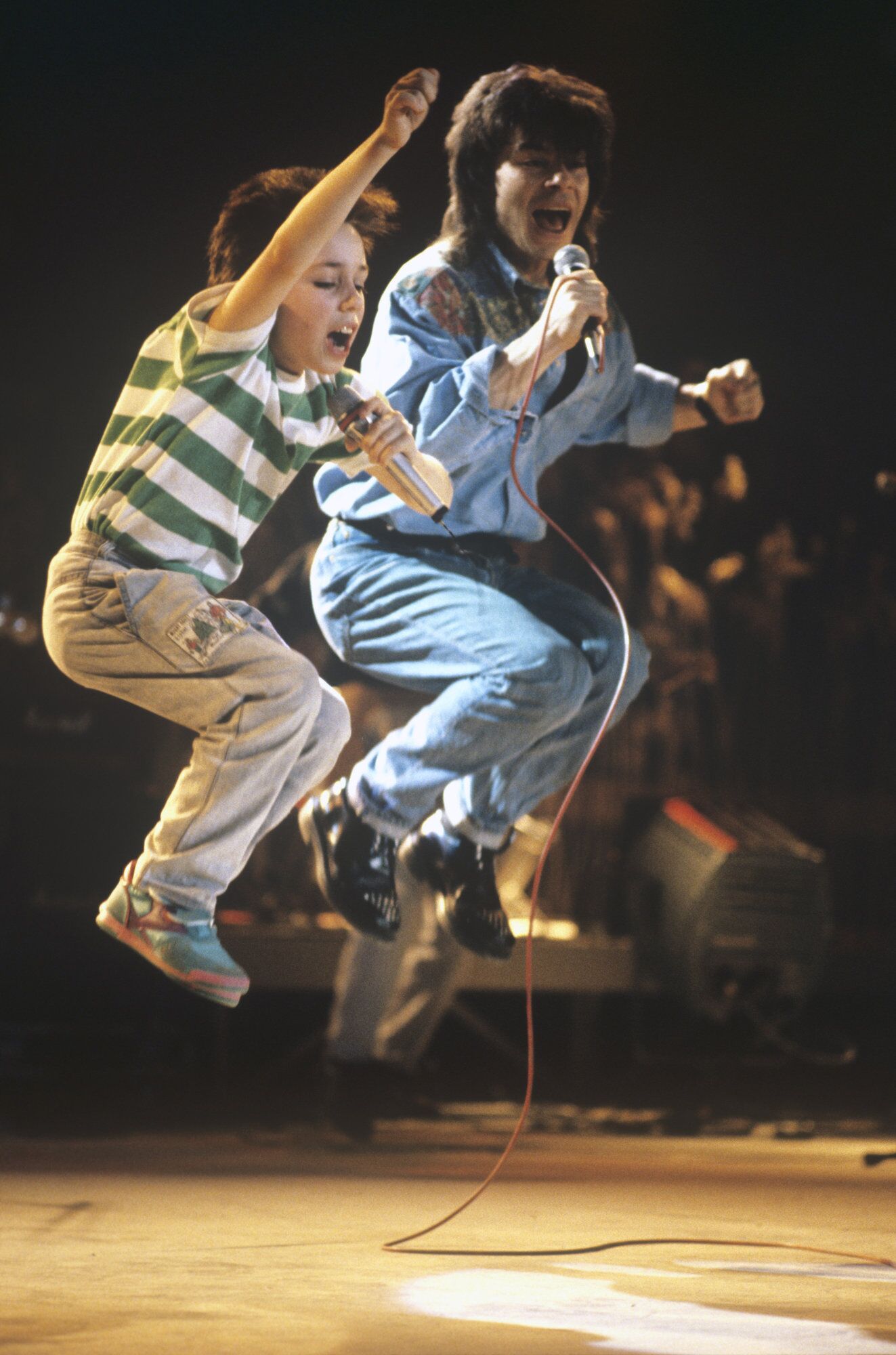 Композитор и певец Олег Газманов с сыном Родионом Композитор и певец Олег Газманов с сыном Родионом - РИА Новости, 1920, 20.08.2025