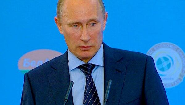 Путин предостерег страны ТС от создания препонов на пути бизнеса