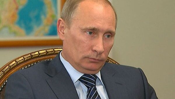 Путин согласился продлить срок приема заявок на участие в праймериз ОНФ