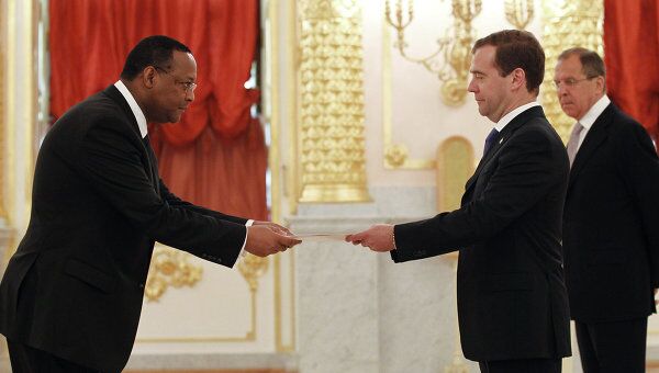 Вручение верительных грамот президенту России Дмитрию Медведеву