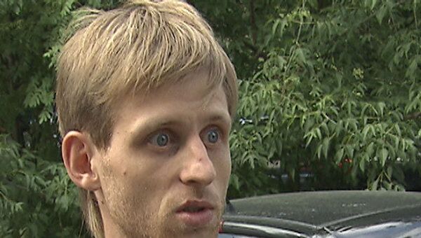 Блогер Терновский рассказал, как неизвестные обстреляли его автомобиль