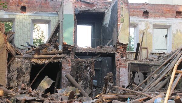 Разрушение особняка в Большом Козихинском переулке, 25. Архив