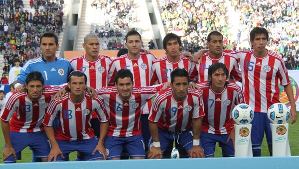 Футболисты сборной Парагвая. Архивное фото