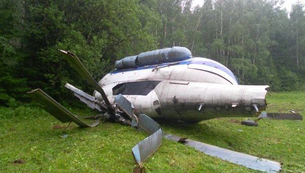 Жесткая посадка вертолета Ми-8 в Свердловской области