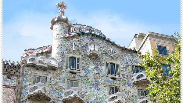 Дом Батльо в Барселоне