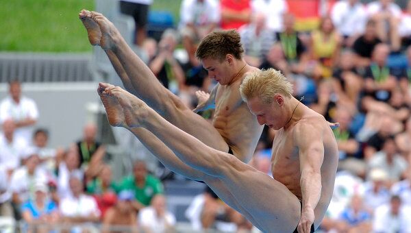 Чемпионат мира по водным видам спорта. Четвертый день.Мужчины. Синхронные прыжки с 3-метрового трамплина