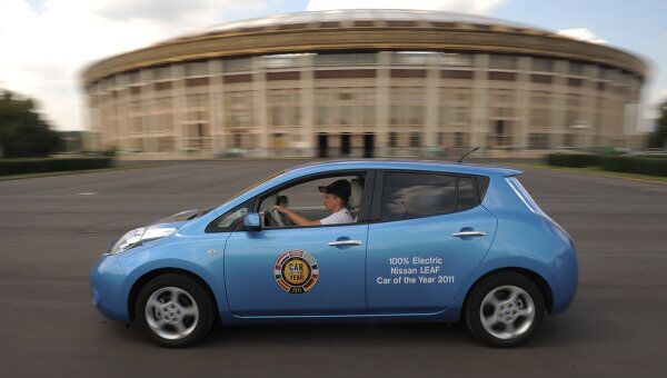 Российская презентация первого электромобиля Nissan Leaf