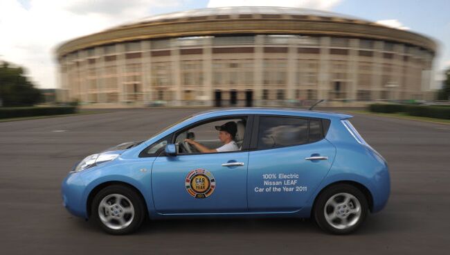 Российская презентация первого электромобиля Nissan Leaf