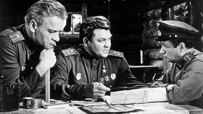 Кадр из фильма В бой идут одни старики Кадр из фильма В бой идут одни старики