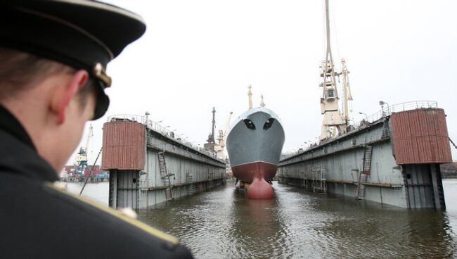 Спуск на воду фрегата ВМФ РФ на ОАО Северная Верфь в Санкт-Петербурге. Архивное фото