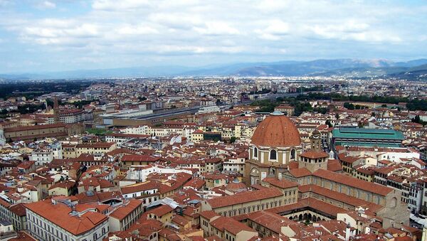 Вид на базилику Сан-Лоренцо во Флоренции. Архивное фото