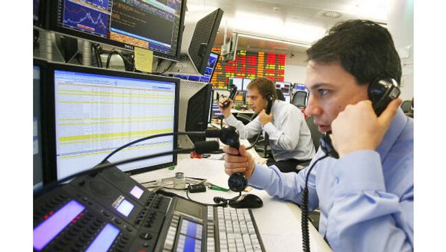 Аналитики: торги пятницы начнутся на рынке акций РФ ростом индексов