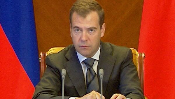 Медведев подвел итоги аттестации полицейских: уволены более 200 тысяч
