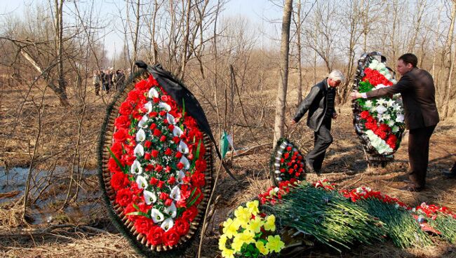 На месте авиакатастрофы под Смоленском