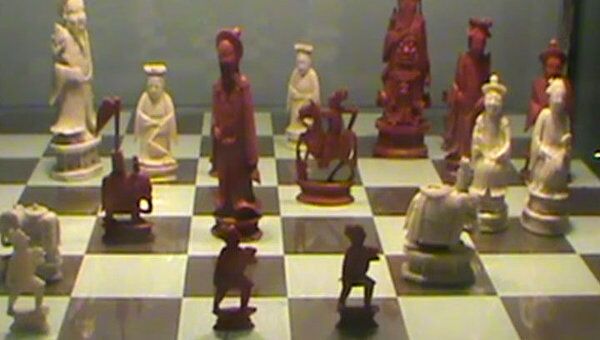 Ход конем: выставка старинных шахмат открылась в Иркутске 