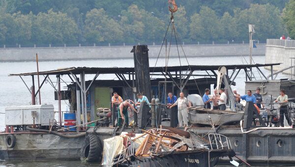 Капитан затонувшего на Москве-реке катера был трезв - пассажирка судна